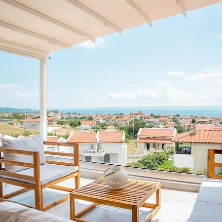 Holiday home Tris *