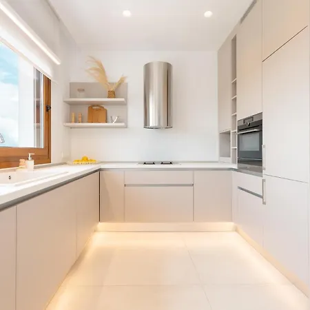 Tris بيت للعطل *