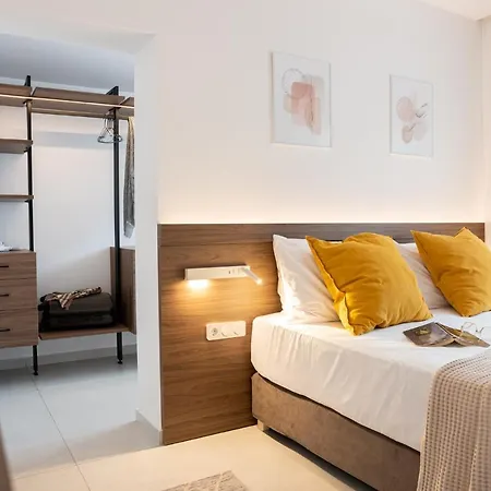 Tris بيت للعطل