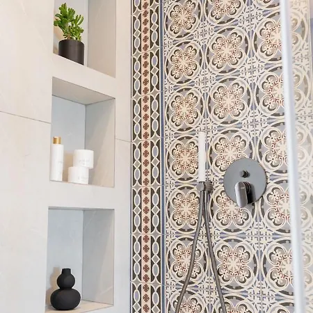 بيت للعطل Tris