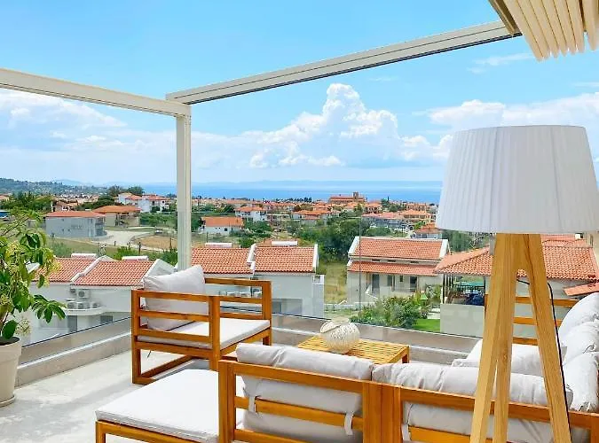 Tris * Nikiti (Sithonia)