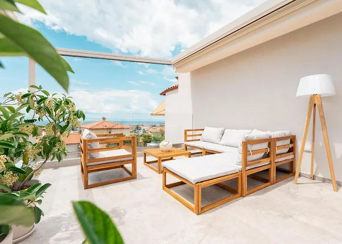 Tris * Nikiti (Sithonia)